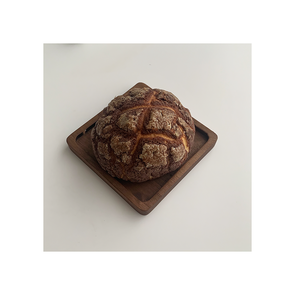 Japanese Walnut Wooden Coaster – Natural Insulated Drink & Dessert Tray